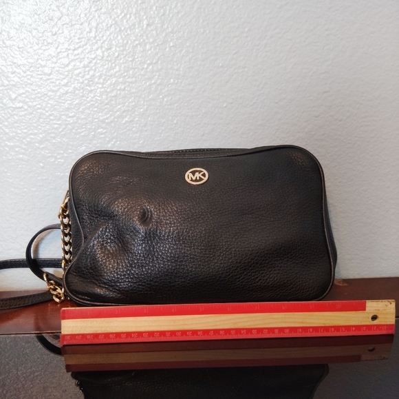 Michael Kors Crossbody Gold Chain Strap Black Leather - Picture 5 of 16